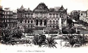 Oran - Place de l'Hotel de Ville